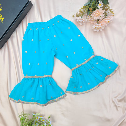Sultana Sapphire Ensemble with Matching Potli Bag Code-BG-1636