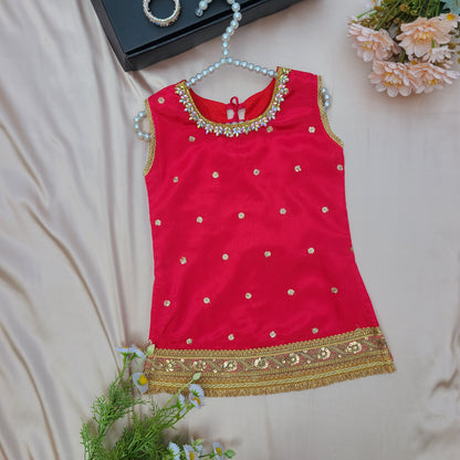 Elegant Arabian Rose Sharara Set with Matching Potli Bag Code-BG-1640