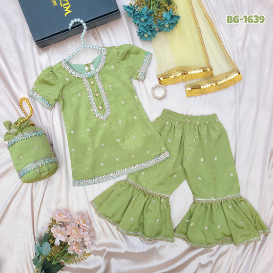 The Sultana Olive Heritage Silk Suite with Matching Potli Bag Code-BG-1639