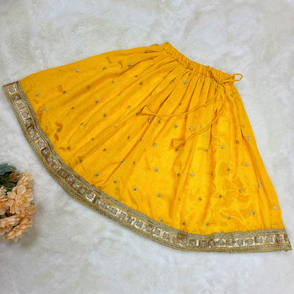 Basanti Bahar– Fagun Special Lehenga set with Matching Potli Bag Code-BG-1535