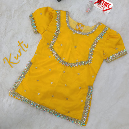 Basanti Pari – Fagun Special Dress with Matching Potli Bag Code-BG-1533